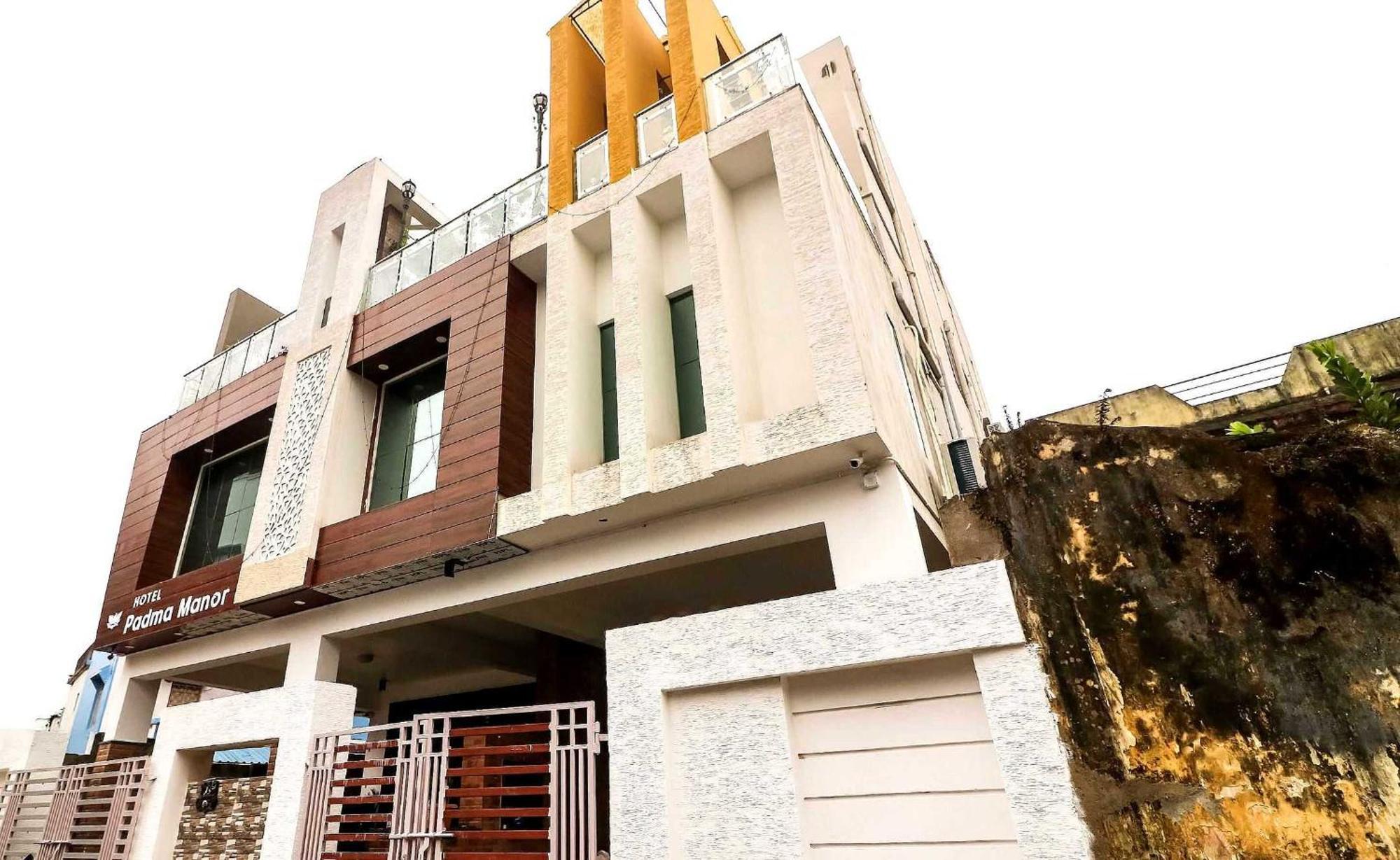 Super Hotel O Padma Manor Brahmapur Kültér fotó