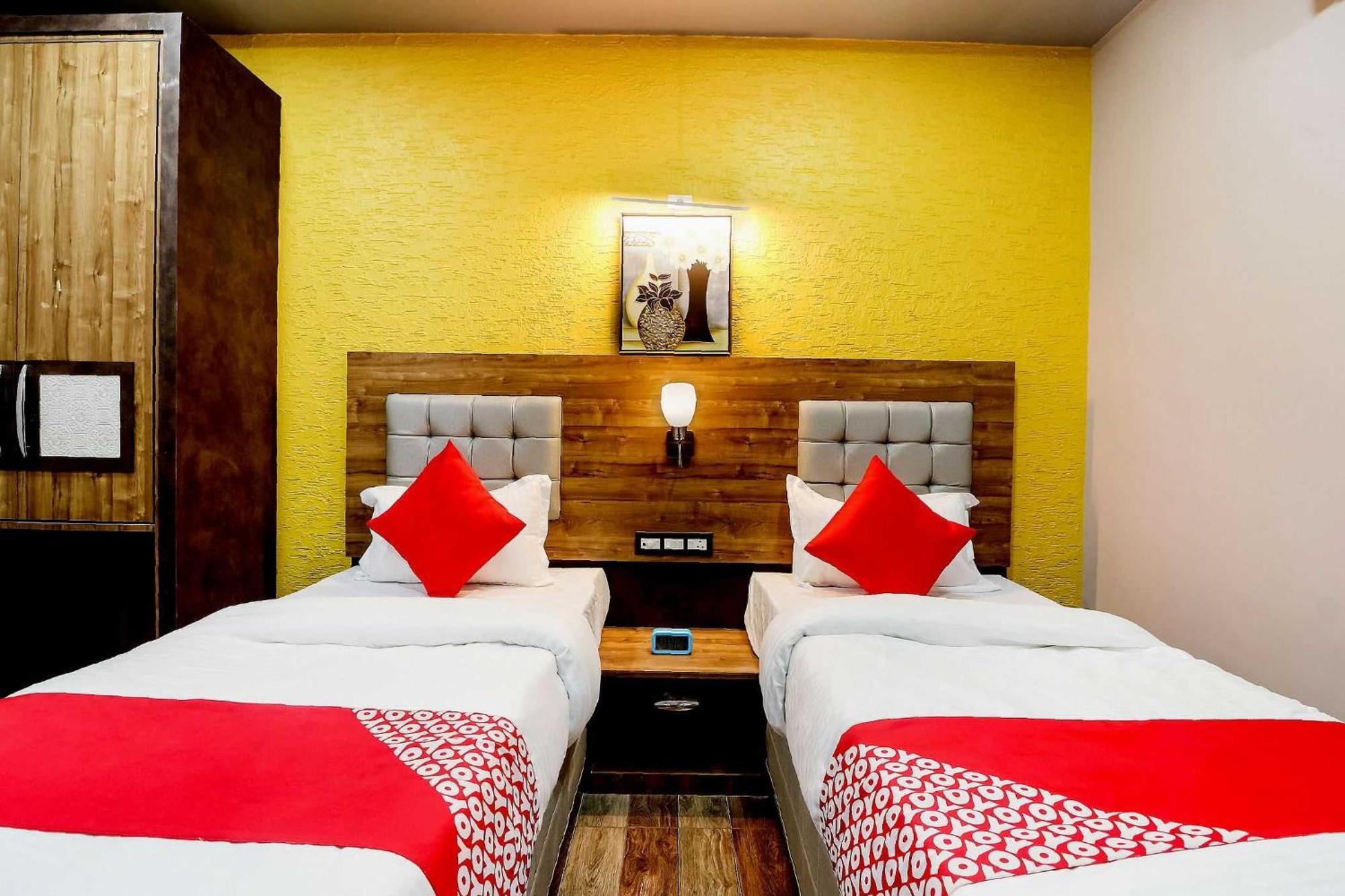 Super Hotel O Padma Manor Brahmapur Kültér fotó